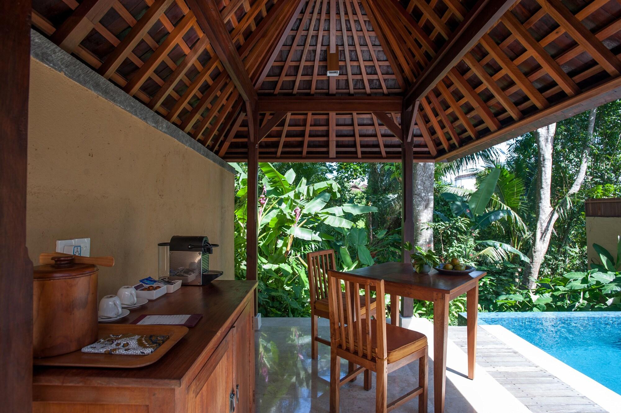 Resort Komaneka At Monkey Forest